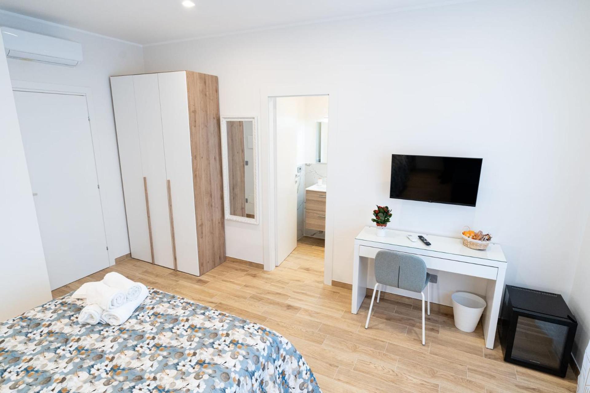 La Dolce Vita Rooms Róma Kültér fotó